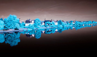 Mainufer-blau