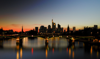 Cityblick-bei-Nacht-IV